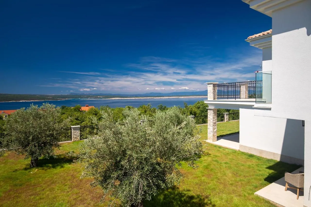 Villa Vespera-Infinity Heated Pool Crikvenica